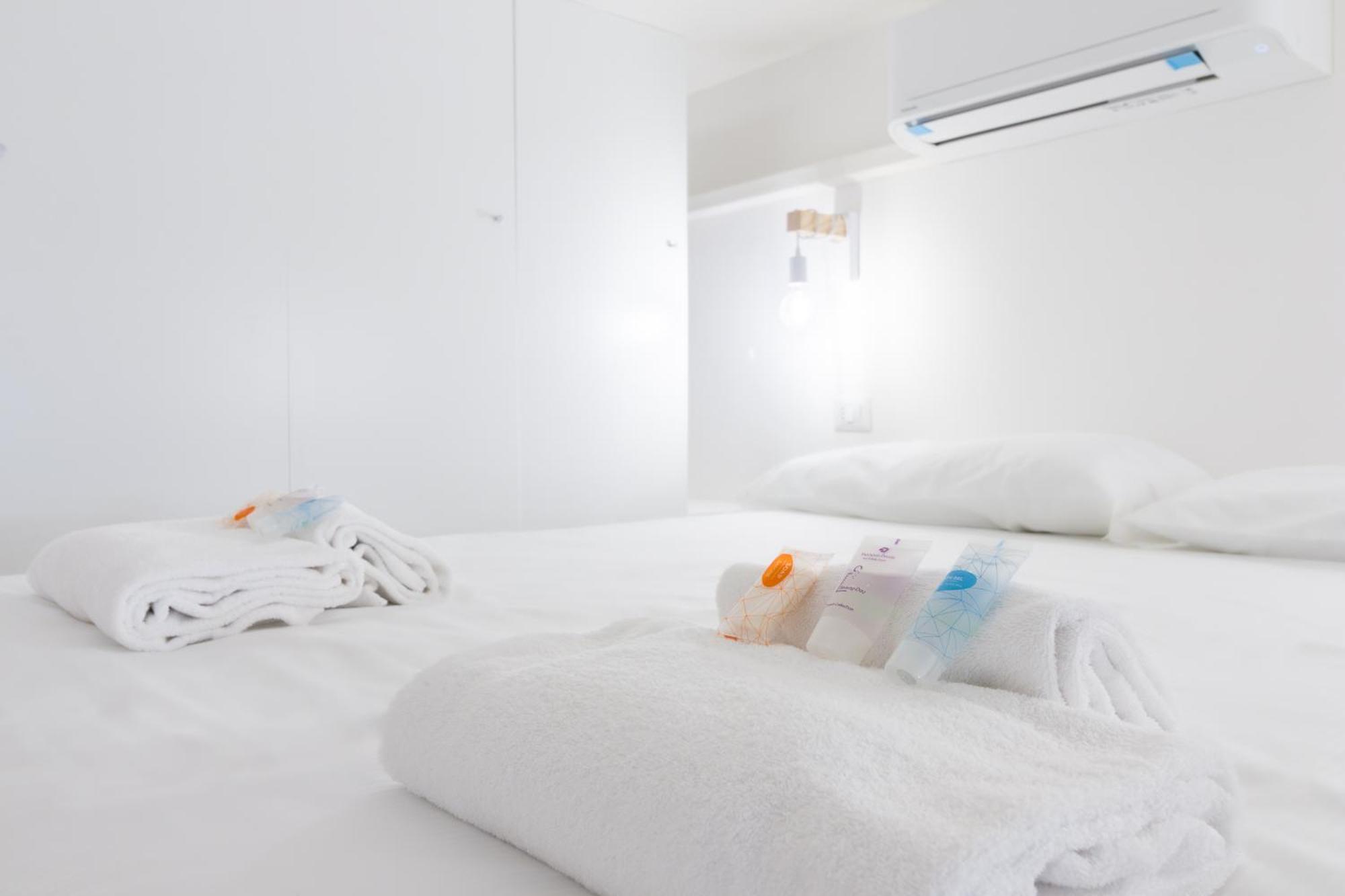 Nel Cuore Dei Navigli - Home Suite ميلان المظهر الخارجي الصورة